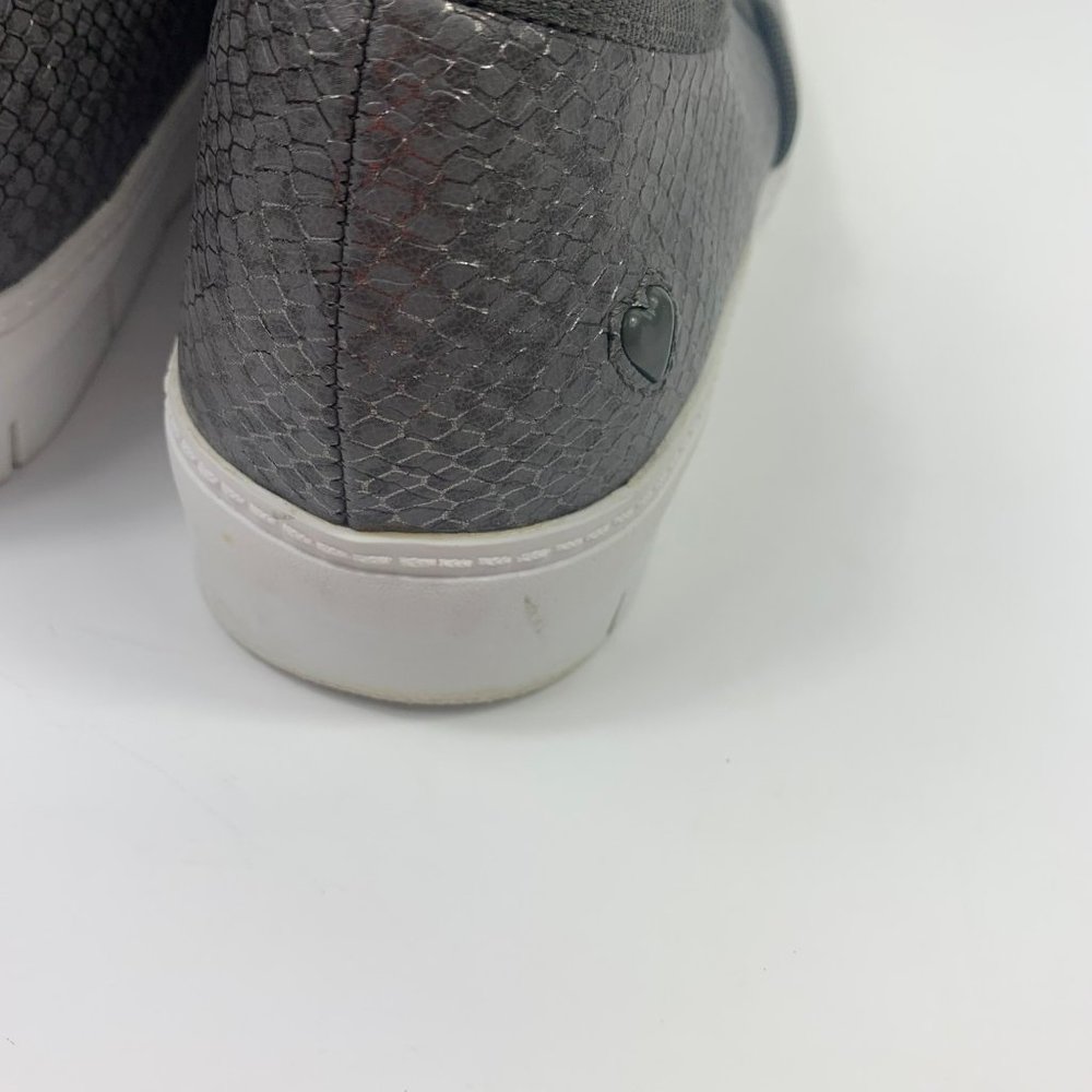 Nurse Mates Slip On Shoes - Picture 6 of 12